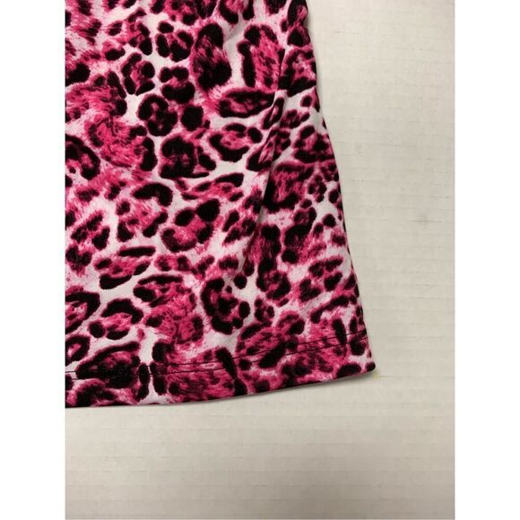 Cheetah Patterned Cut Out Top - Picture 3 of 7